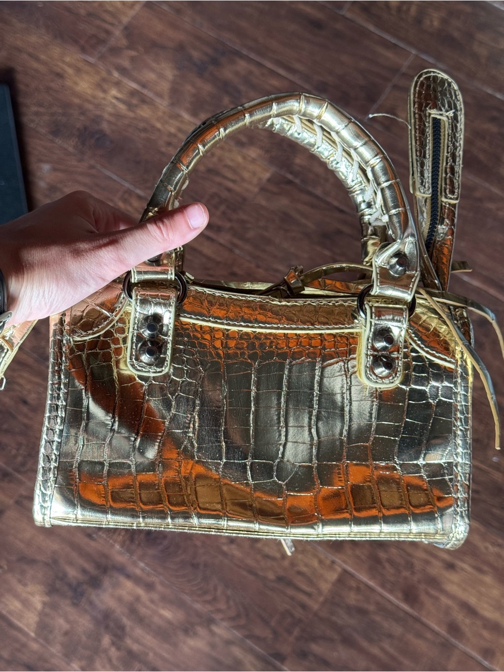 NEW Metallic Gold Crocodile Embossed Bag Crossbody